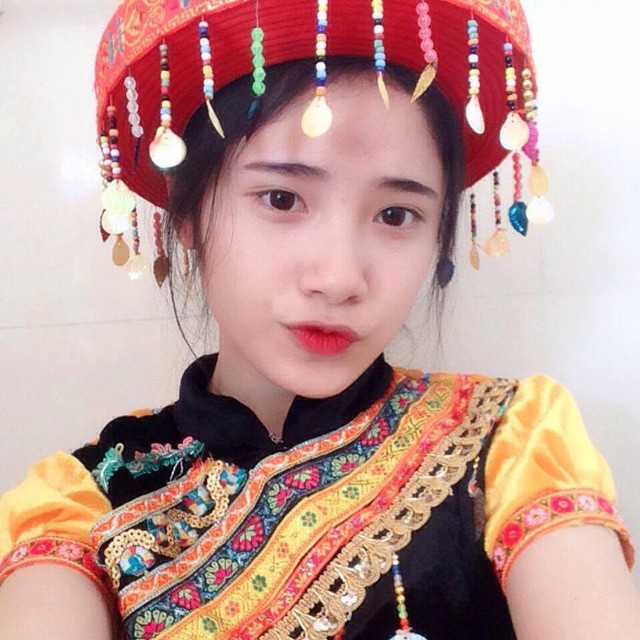 Danh tính thật của thiếu nữ bán đậu phụ cực xinh ở Lào Cai - ảnh 6