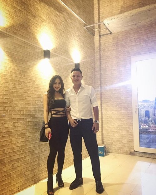 DJ Tít khoe hình thể trong những bộ trang phục táo bạo - ảnh 5