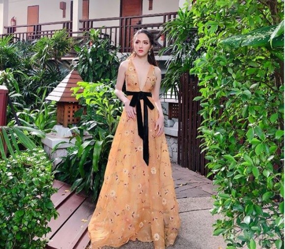Mr Đàm sang Thái gặp Hương Giang, chia sẻ cách ứng xử của hoa hậu - ảnh 2
