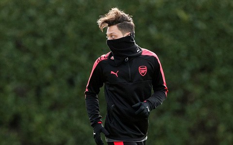 Hàng thủ Arsenal đón tin vui trước cuộc tái đấu Milan - ảnh 4