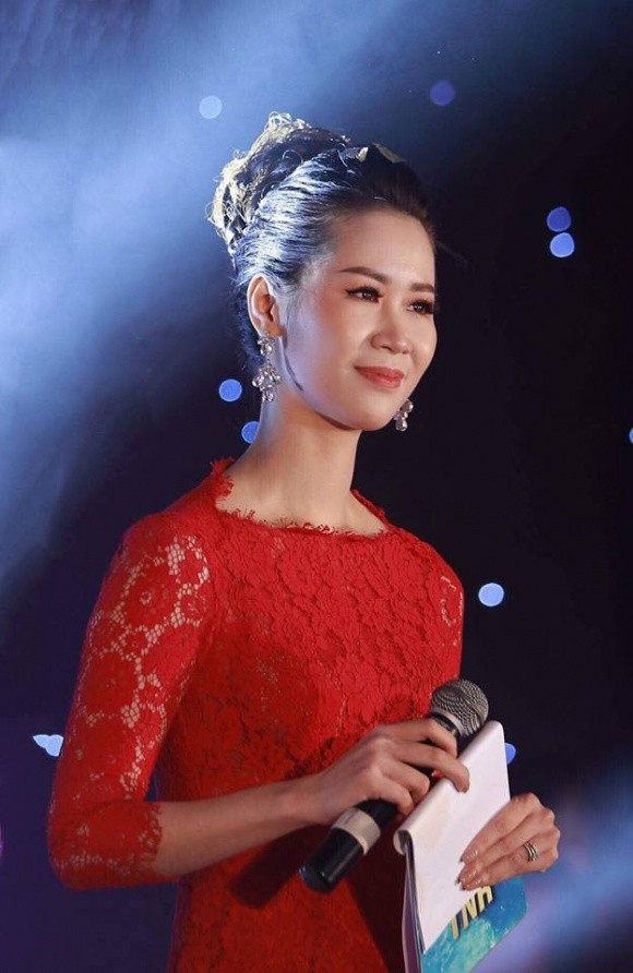 Sao Việt lên tiếng về việc sinh con 'thuận tự nhiên' gây sốc - ảnh 6