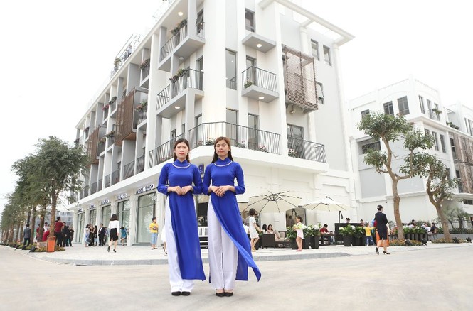 Hé lộ hình ảnh '36 phố phường' tại The Manor Central Park - ảnh 1