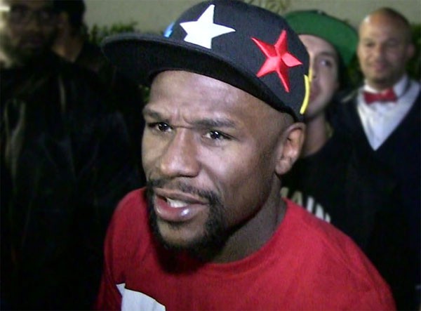 Mayweather thoát chết sau khi đoàn vệ sĩ bị quây bắn - ảnh 1