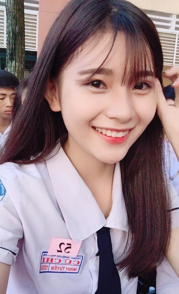 Bức ảnh nữ sinh xinh đẹp đi học quân sự khiến bao chàng say đắm - ảnh 8