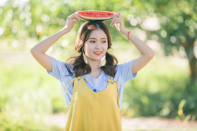 Nữ sinh xứ Nghệ xinh đẹp, hát hay, mê dân ca ví giặm - ảnh 3