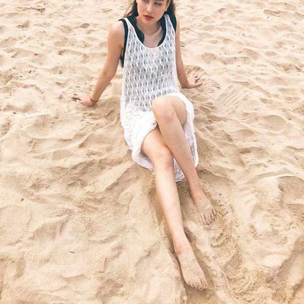 Mới chớm Hè, hot girl Việt đã tưng bừng khoe ảnh diện đồ bơi nóng bỏng - ảnh 12