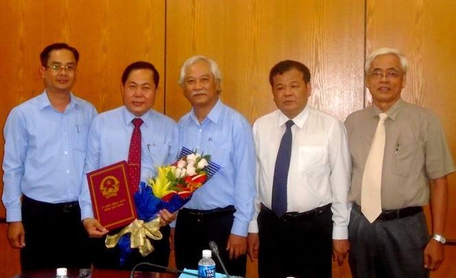 Kiện toàn nhân sự chủ chốt 4 địa phương - ảnh 1