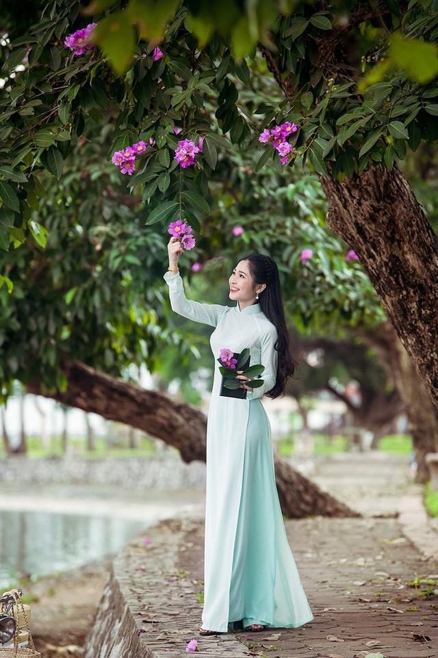 'Hot girl tráng bánh mướt' xứ Nghệ xinh tươi trong bộ ảnh chào Hè - ảnh 2