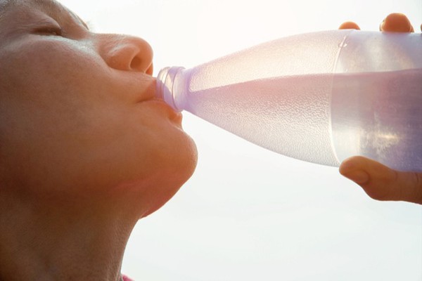 6 vấn đề cơ thể gặp phải khi bạn ăn quá nhiều muối - ảnh 1