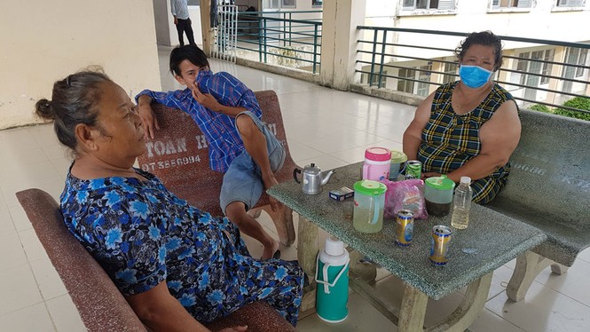 Người dân mỏi mòn kêu cứu vì bãi rác gây ô nhiễm - ảnh 4