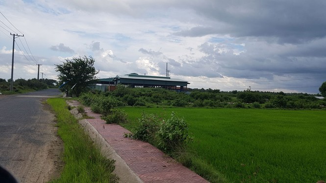 Người dân mỏi mòn kêu cứu vì bãi rác gây ô nhiễm - ảnh 5