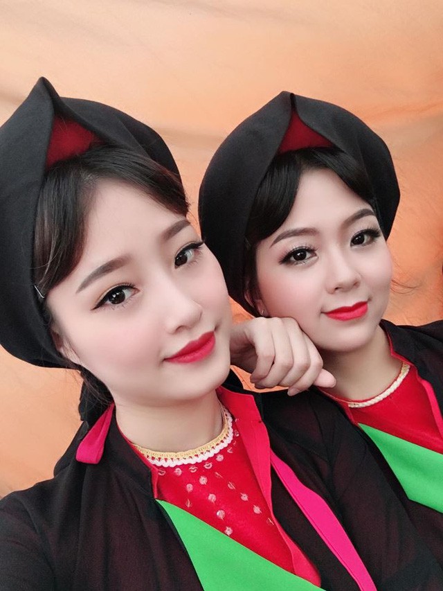 Dàn thiếu nữ Bắc Ninh mặc áo tứ thân tới tấp nhận được lời khen - ảnh 2