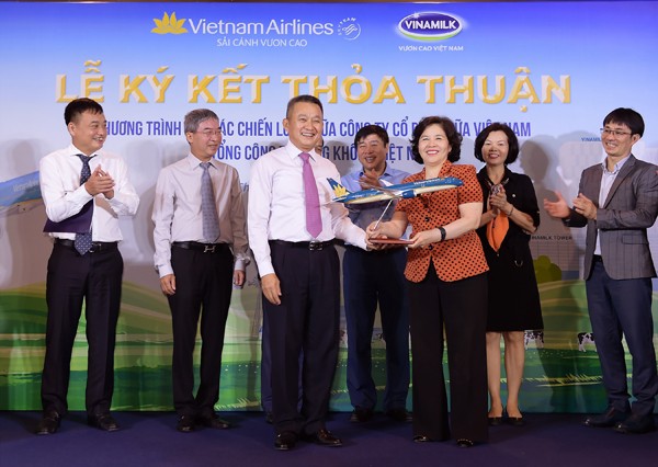 Vietnam Airlines và Vinamilk hợp tác chiến lược - ảnh 4