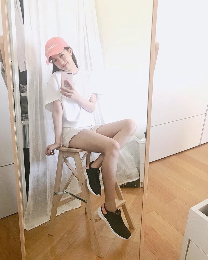 'Sống ảo' như hot girl số một Thái Lan: Đứng đâu cũng có ảnh đẹp - ảnh 7