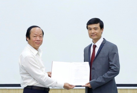 Nhân sự mới Bộ Nội vụ, Bộ Tài nguyên và Môi trường - ảnh 1