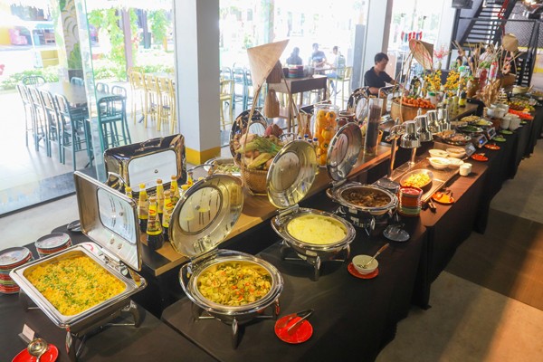 Cocobay: Tặng vé Chung kết HHVN 2018 cho khách dự tiệc Buffet 25/8 - ảnh 5