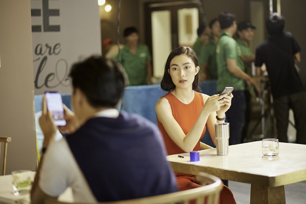 'Nam thần' Quang Đại và Helly Tống bất ngờ 'lộ' ảnh cưới - ảnh 1