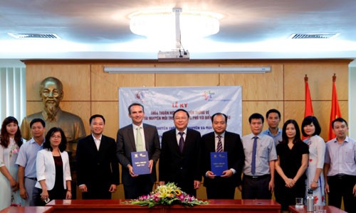 Frieslandcampina ‘vì môi trường Việt Nam xanh’ - ảnh 1