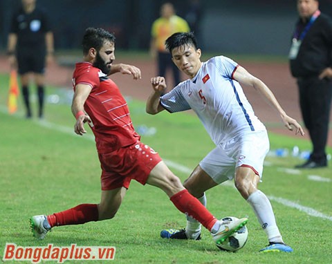 Ai thay Văn Hậu đối đầu Son Heung-Min? - ảnh 1