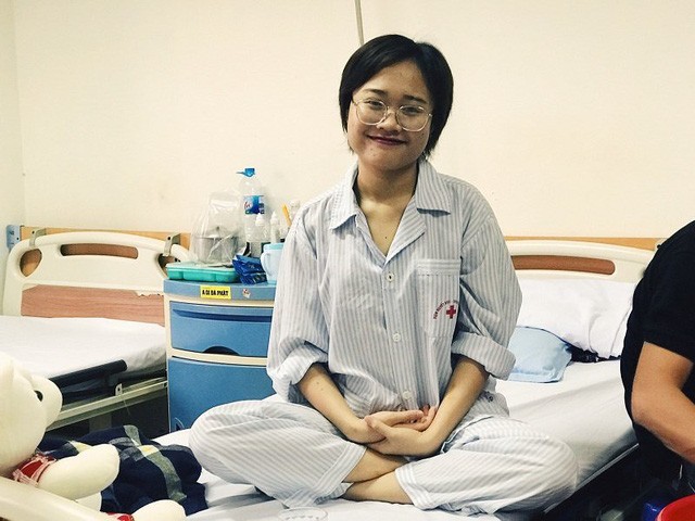 Nữ sinh Ngoại thương mắc ung thư: Hãy rời xa điện thoại - ảnh 2
