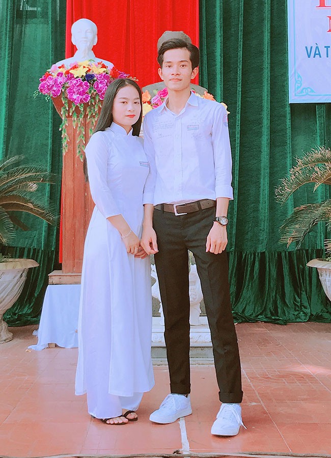 Các tân sinh viên đạt điểm thi cao hội tụ tại ĐH Duy Tân năm 2018 - ảnh 4