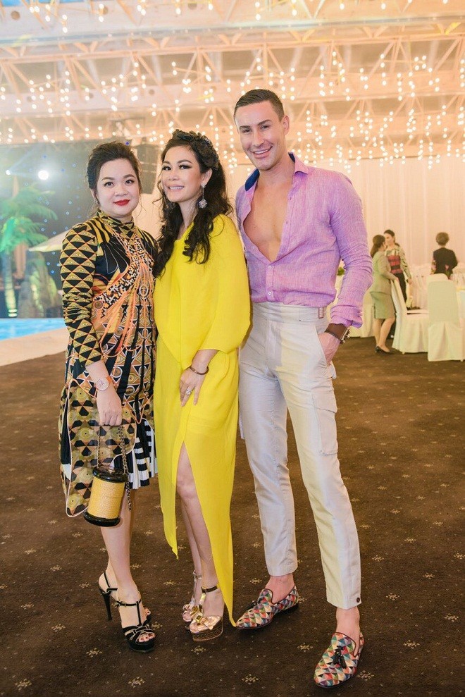 Đàm Vĩnh Hưng phong độ, đẹp trai rạng ngời đón tuổi mới - ảnh 8