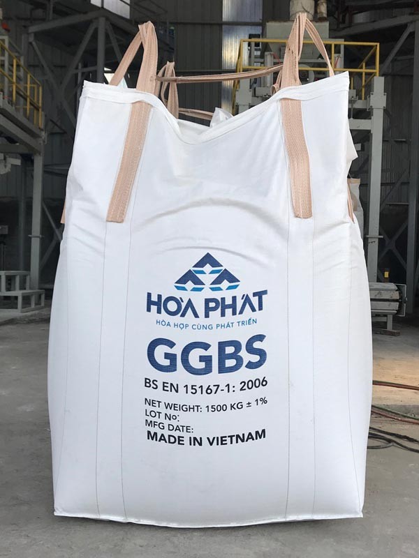 Hòa Phát biến xỉ hạt lò cao thành vật liệu xây dựng - ảnh 1