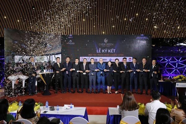 TNR Holdings Việt Nam và 7 nhà phân phối thiết lập quan hệ hợp tác - ảnh 2