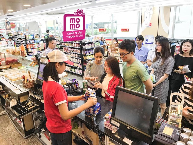 Ví MoMo tặng 1 triệu suất ăn nóng cho khách hàng tại Circle K - ảnh 2