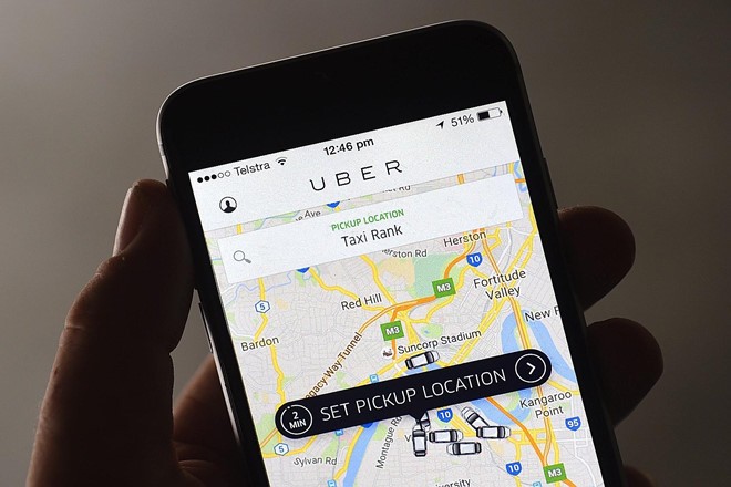 Nhiều nước quản Uber, Grab như taxi truyền thống - ảnh 1