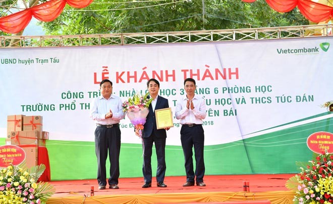 Bàn giao công trình nhà lớp học xã Túc Đán, tỉnh Yên Bái - ảnh 1