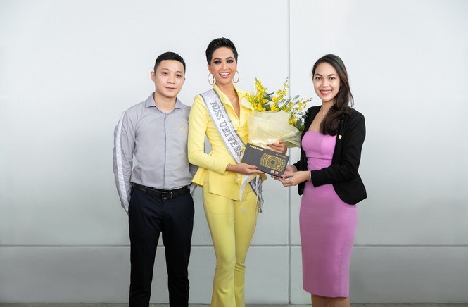 Nam Á Bank đồng hành cùng Hoa hậu H’Hen Niê tham tại Miss Universe - ảnh 1