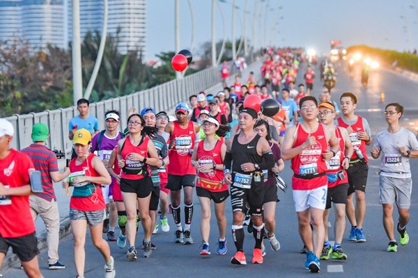 Hơn 8.500 vận động viên tranh giải Marathon Quốc tế TP.HCM Techcombank - ảnh 1
