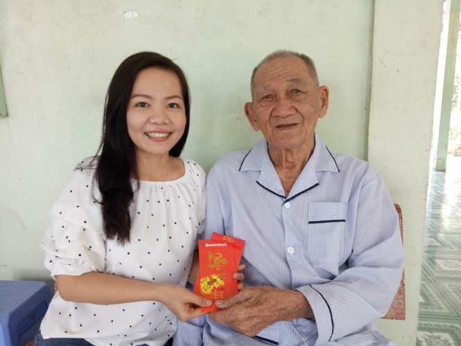 Người dân nông thôn mừng năm mới - ảnh 1
