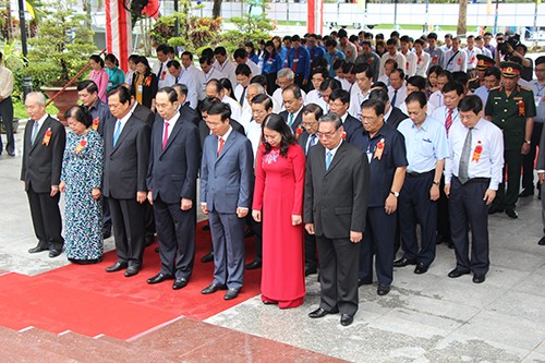 Chủ tịch Tôn Đức Thắng - Người cộng sản kiên cường - ảnh 4