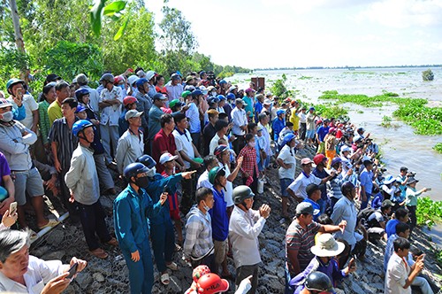Chính thức xả đập Tha La và Trà Sư ở đầu nguồn lũ An Giang - ảnh 5