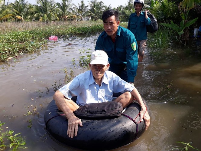 Vỡ đê bao ở Cần Thơ, nhấn chìm nhà cửa, cây ăn trái của dân - ảnh 3