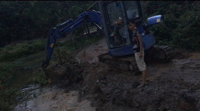 Phá đường lên động Tiên Sơn: 'Bảo kê' hay coi thường pháp luật? - ảnh 2