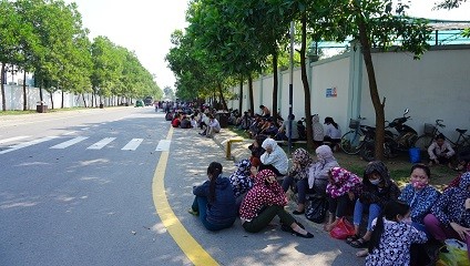Thanh Hóa: Hàng nghìn công nhân ngừng việc tập thể - ảnh 1