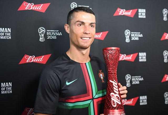Ronaldo nói gì sau khi lập hàng loạt kỷ lục đáng nể? - ảnh 2