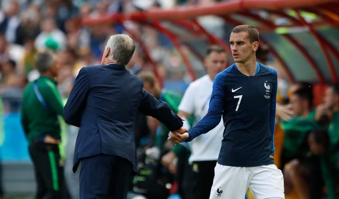 Mắc “bệnh ngôi sao”, Griezmann bị HLV Didier Deschamps cảnh cáo - ảnh 2