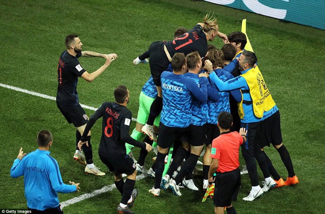 Báo chí thế giới nói gì về thất bại thảm hại của Argentina? - ảnh 2