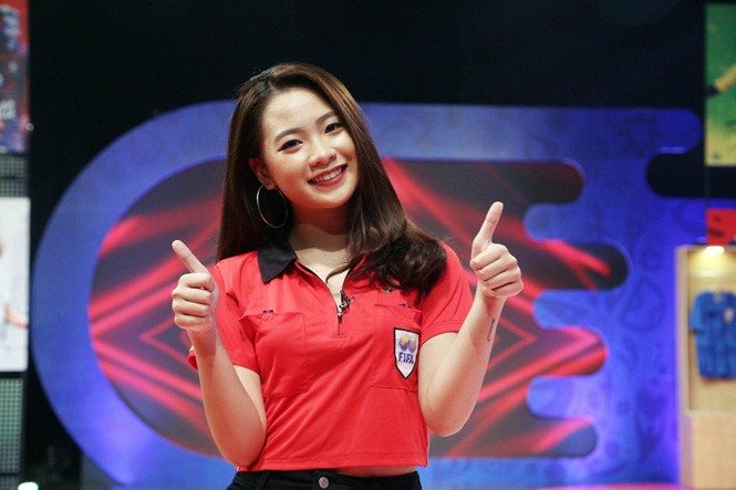 Nhan sắc ngọt ngào của kiện tướng dance sport bình luận World Cup - ảnh 2