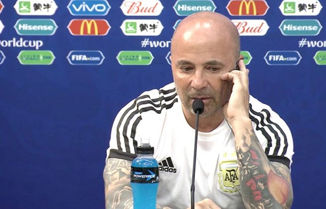 HLV Sampaoli phát biểu cực sốc sau khi Argentina thoát ‘án tử’ - ảnh 1