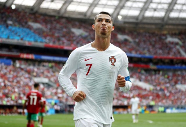 Vì sao M.U không muốn ‘tái hôn’ với Ronaldo sau World Cup? - ảnh 1