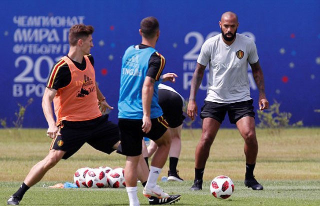 HLV tuyển Bỉ đón sinh nhật đặc biệt tại World Cup 2018 - ảnh 3