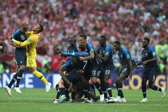 Cận cảnh ĐT Pháp đả bại Croatia 4-2, lên ngôi vô địch - ảnh 23
