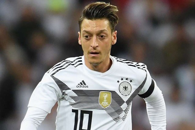 NÓNG: Ozil giã từ sự nghiệp quốc tế - ảnh 1