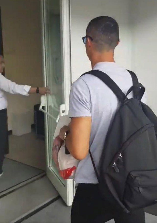 Ronaldo được đồng đội mới chào đón nồng nhiệt - ảnh 4