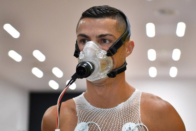 Ronaldo được đồng đội mới chào đón nồng nhiệt - ảnh 7